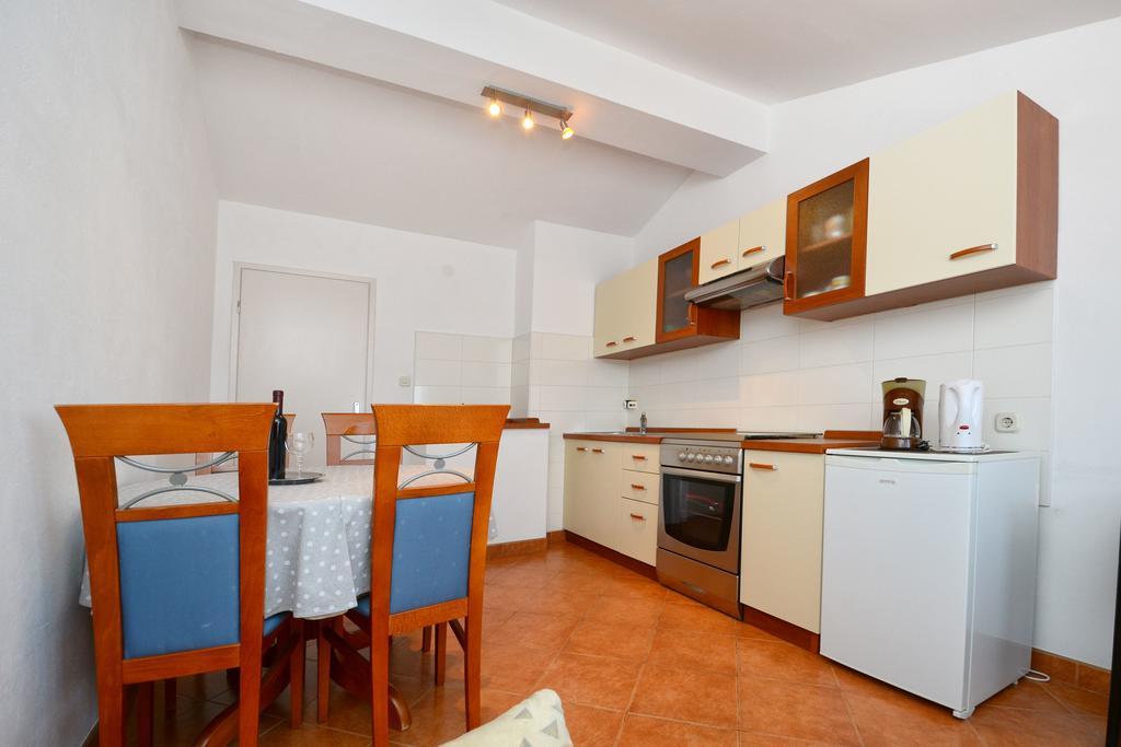 Apartment Lili Пореч Экстерьер фото