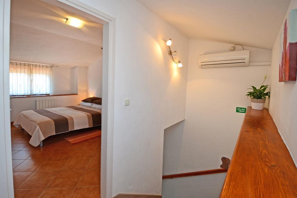 Apartment Lili Пореч Экстерьер фото