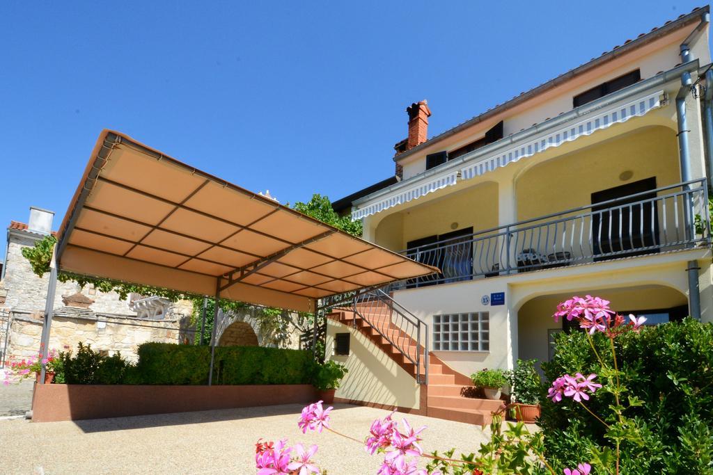 Apartment Lili Пореч Экстерьер фото