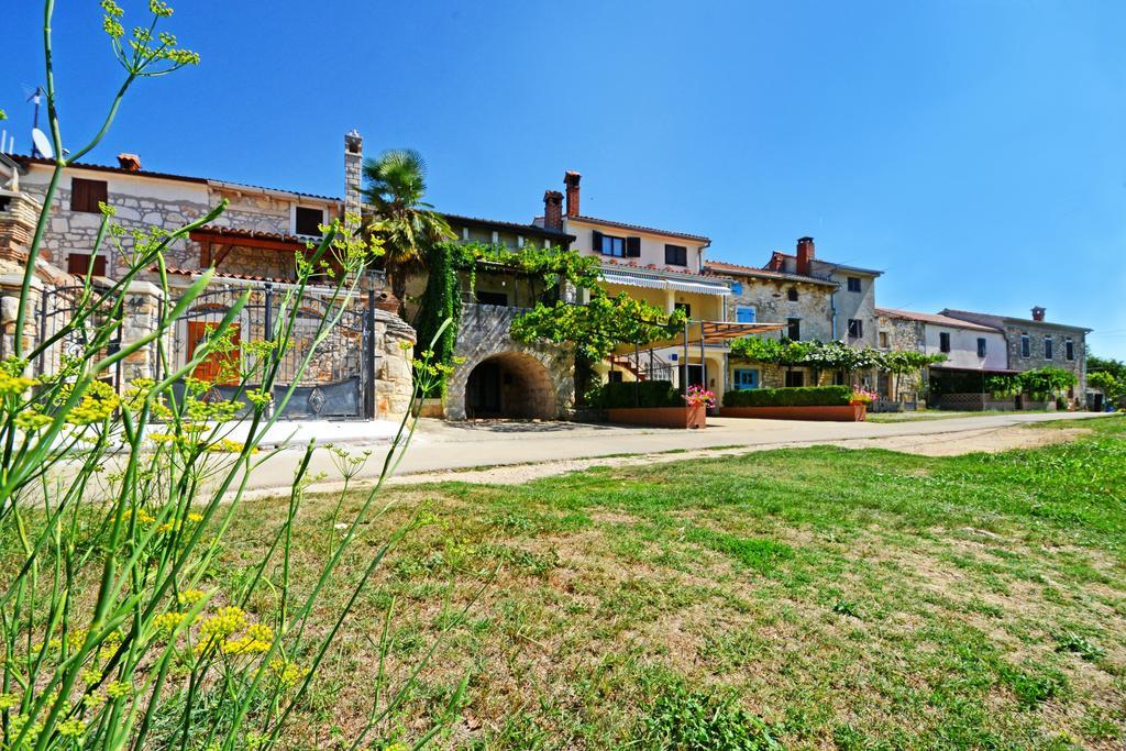 Apartment Lili Пореч Экстерьер фото